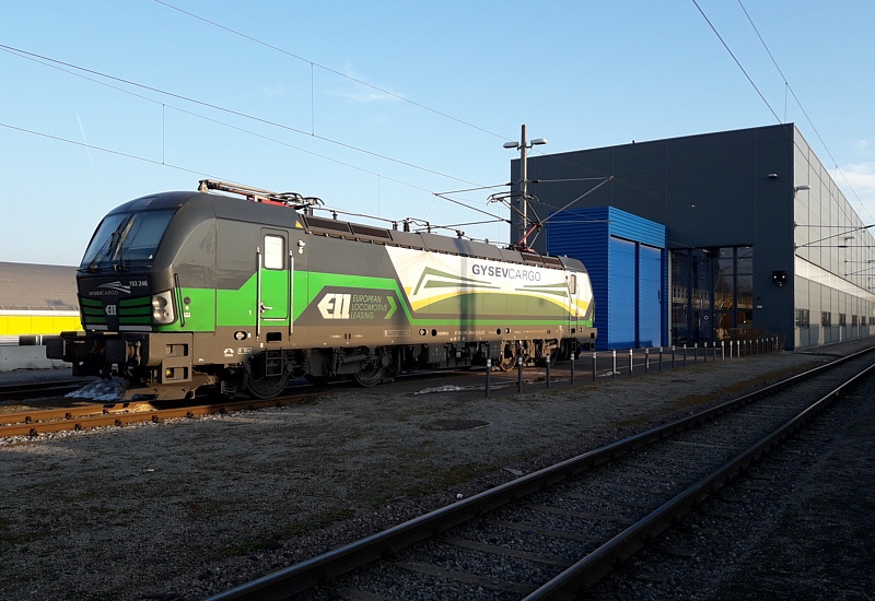 193.246 am 10. Februar 2017 als Lokzug 96368!